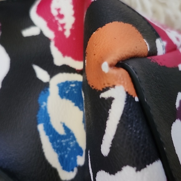 SALE💥COACH Large City Tote with Wildflower Print - Picture 9 of 15